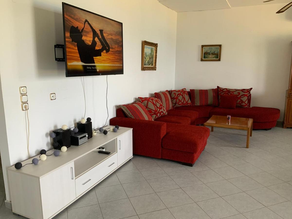 Xenia Apartment Кокари Екстериор снимка